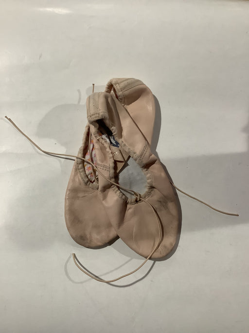 ENCORE RESALE - Adult Ballet Shoes - 4M