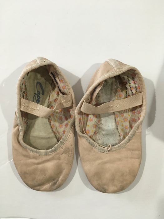 ENCORE RESALE - Child’s Ballet Shoes - 12.5