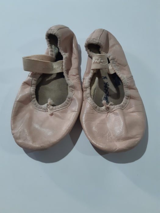 ENCORE RESALE - Child's Ballet Slippers - 13.5D