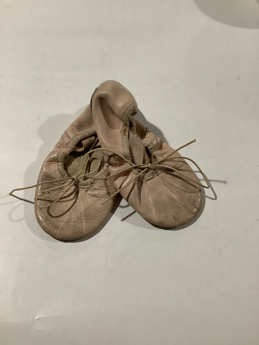 ENCORE RESALE - Child's Ballet Slippers - 11M