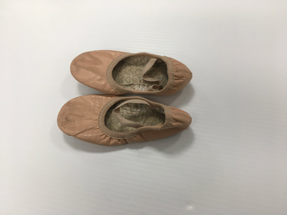 ENCORE RESALE - Child's Ballet Slippers - 11A