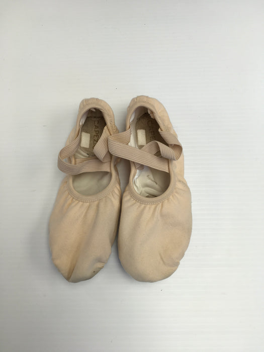 ENCORE RESALE - Adult Ballet Slippers - 6M