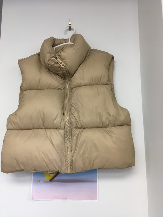 Child's 9Y Puffer Vest  - NEW **