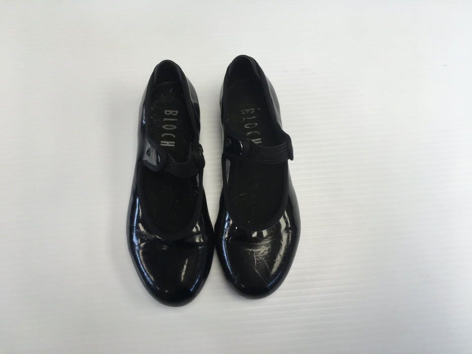 ENCORE RESALE - Child’s Tap Shoes Size 12.5