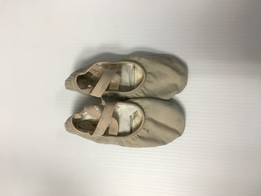 ENCORE RESALE Adult Ballet Slippers - 5.5