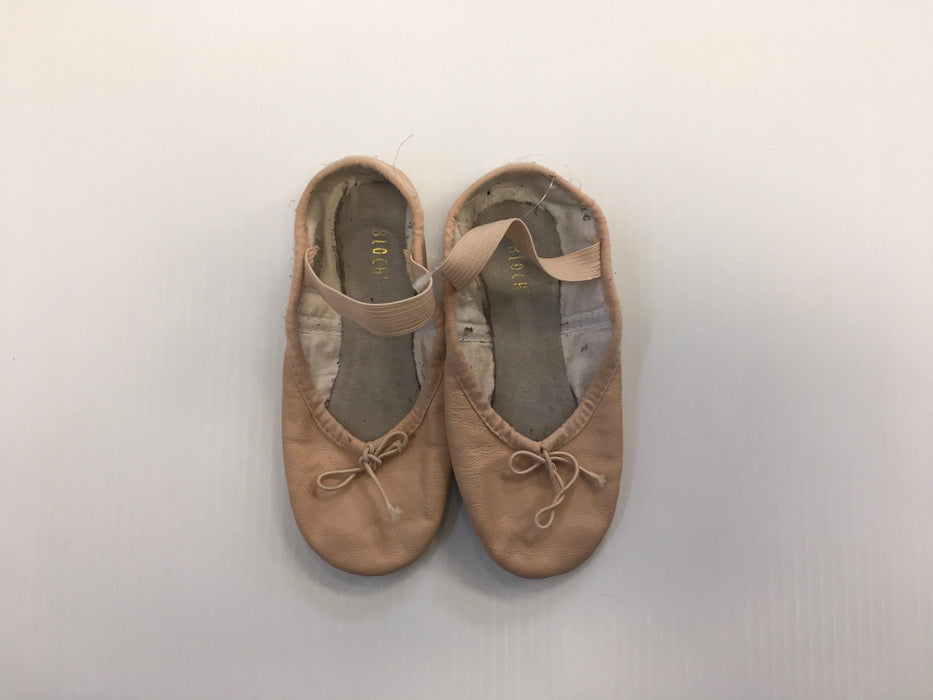 ENCORE RESALE - Child's Ballet Slippers - 11C