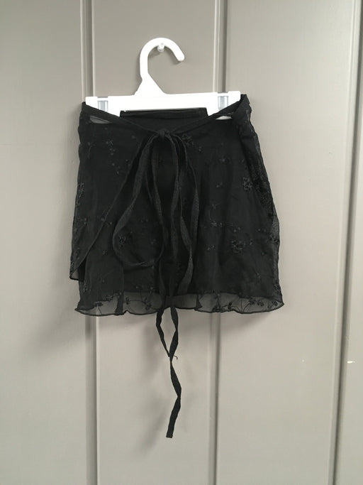 ENCORE RESALE - Child's Skirt - L