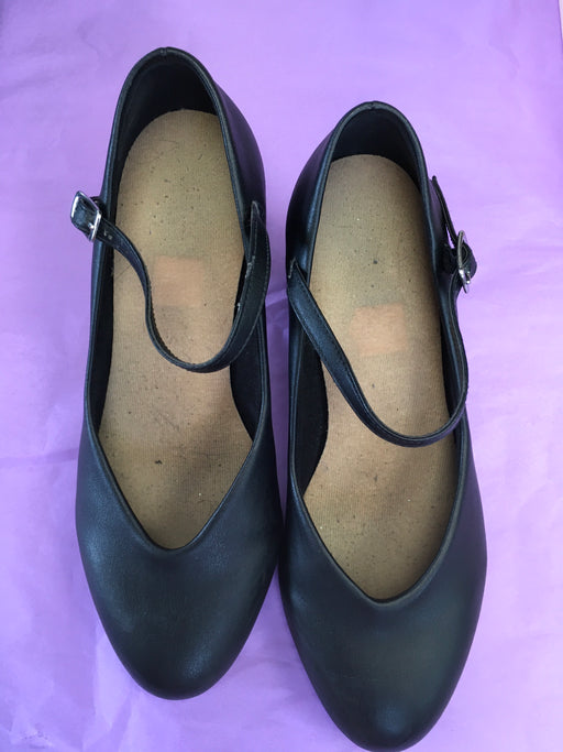 ENCORE RESALE - Adult Character Shoes - 6.5M