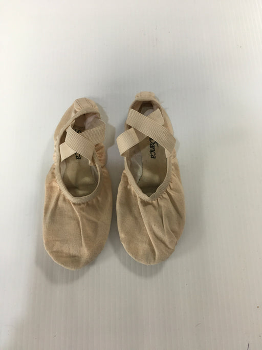 ENCORE RESALE - Adult Ballet Slippers - 6.5B