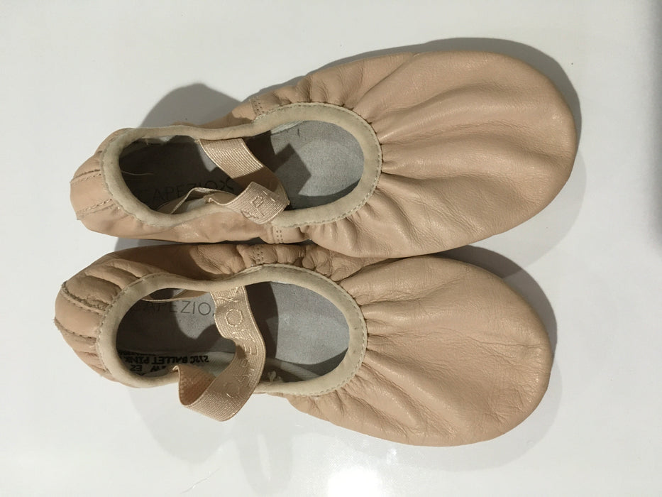 ENCORE RESALE - Child's Ballet Slippers - 1W