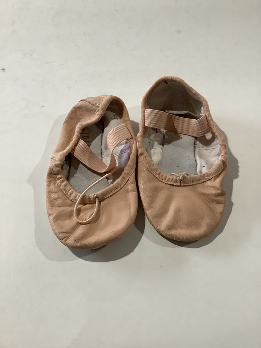 ENCORE RESALE - Child's Ballet Slippers - 7C
