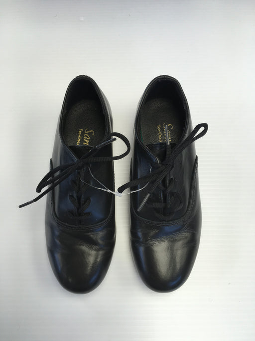 ENCORE RESALE - Tap Shoes Size M (5)