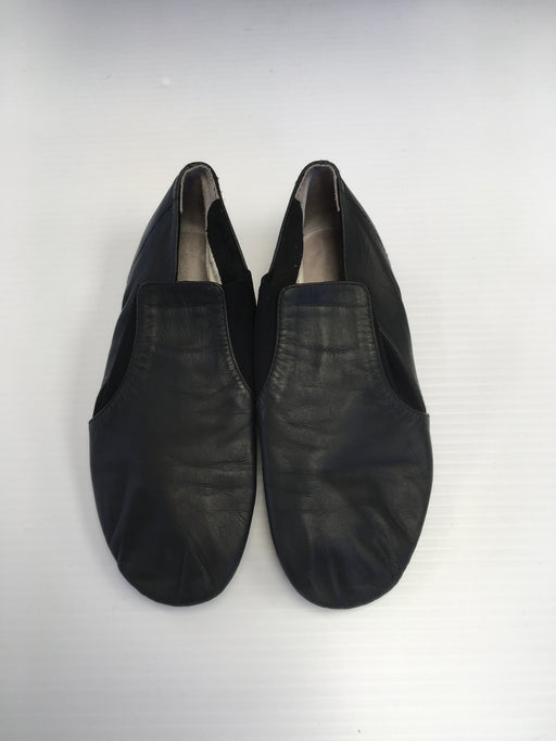 ENCORE RESALE - Jazz Shoes Size 6