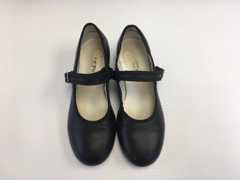 ENCORE RESALE - Tap Shoes Size 2.5 M