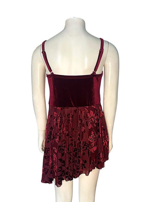 Laylas - Child'a Large Starlet in Scarlet - NEW