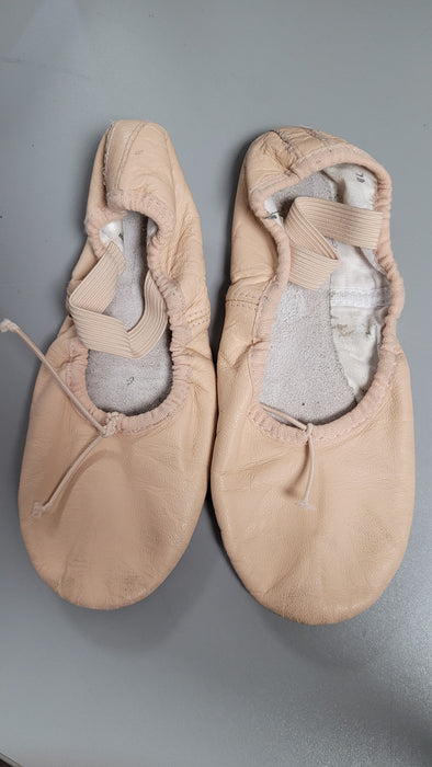 ENCORE RESALE - Child's Ballet Slippers - 1B