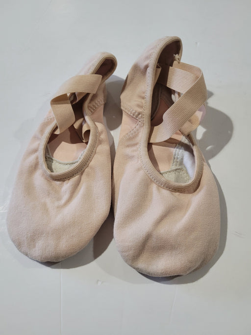 ENCORE RESALE - Adult Ballet Slippers - 7M