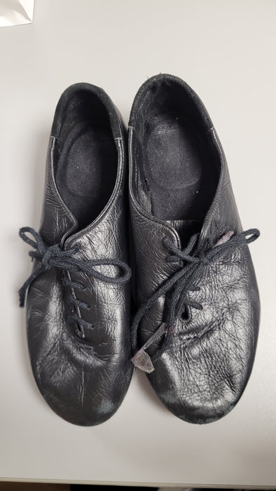 ENCORE RESALE - Adult Tap Shoe - 5