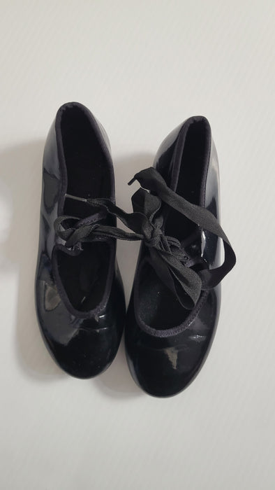 ENCORE RESALE - Child's Tap Shoes - 12