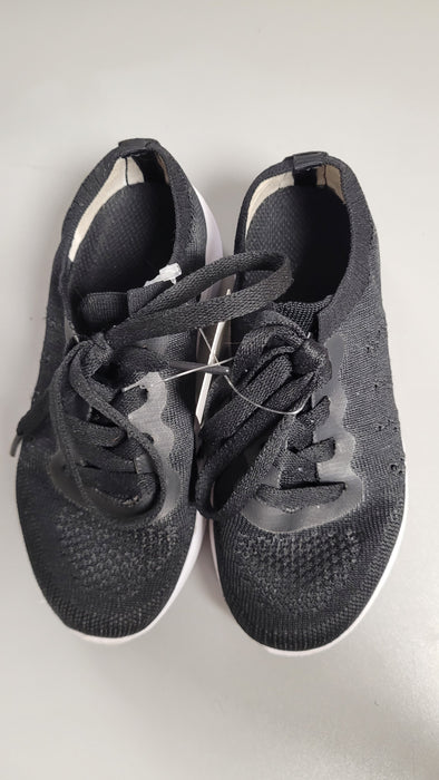 ENCORE RESALE - Child's Dance Sneakers - 12