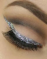 Yofi Glitter eyeliner